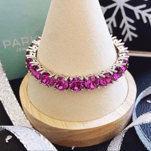 Gorgeous fuchsia 40 carats of Australian dye injected crystals